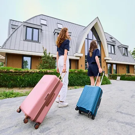 Country For 6 Guests